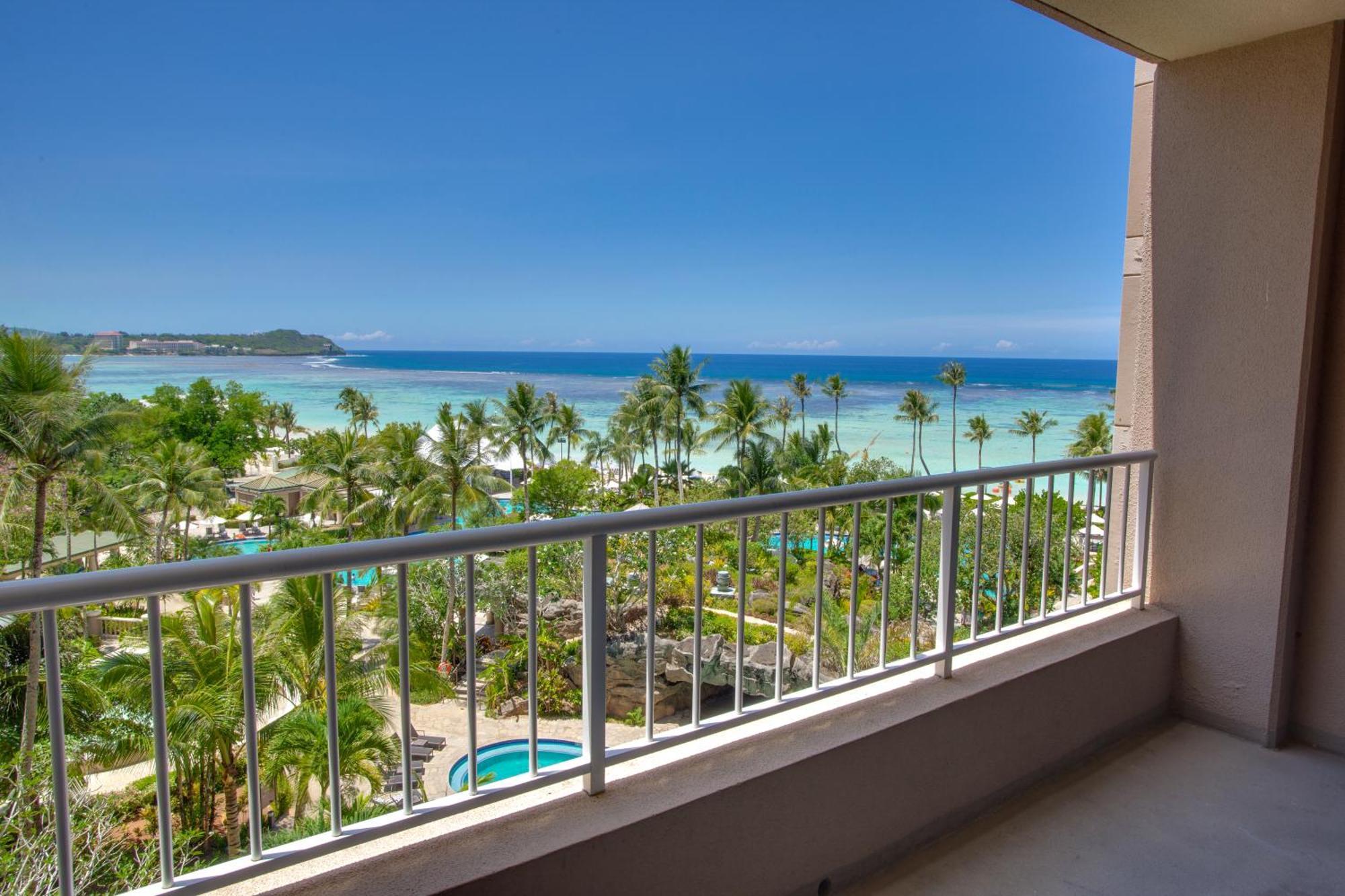 Hyatt Regency Guam Hotel Tumon Exterior photo