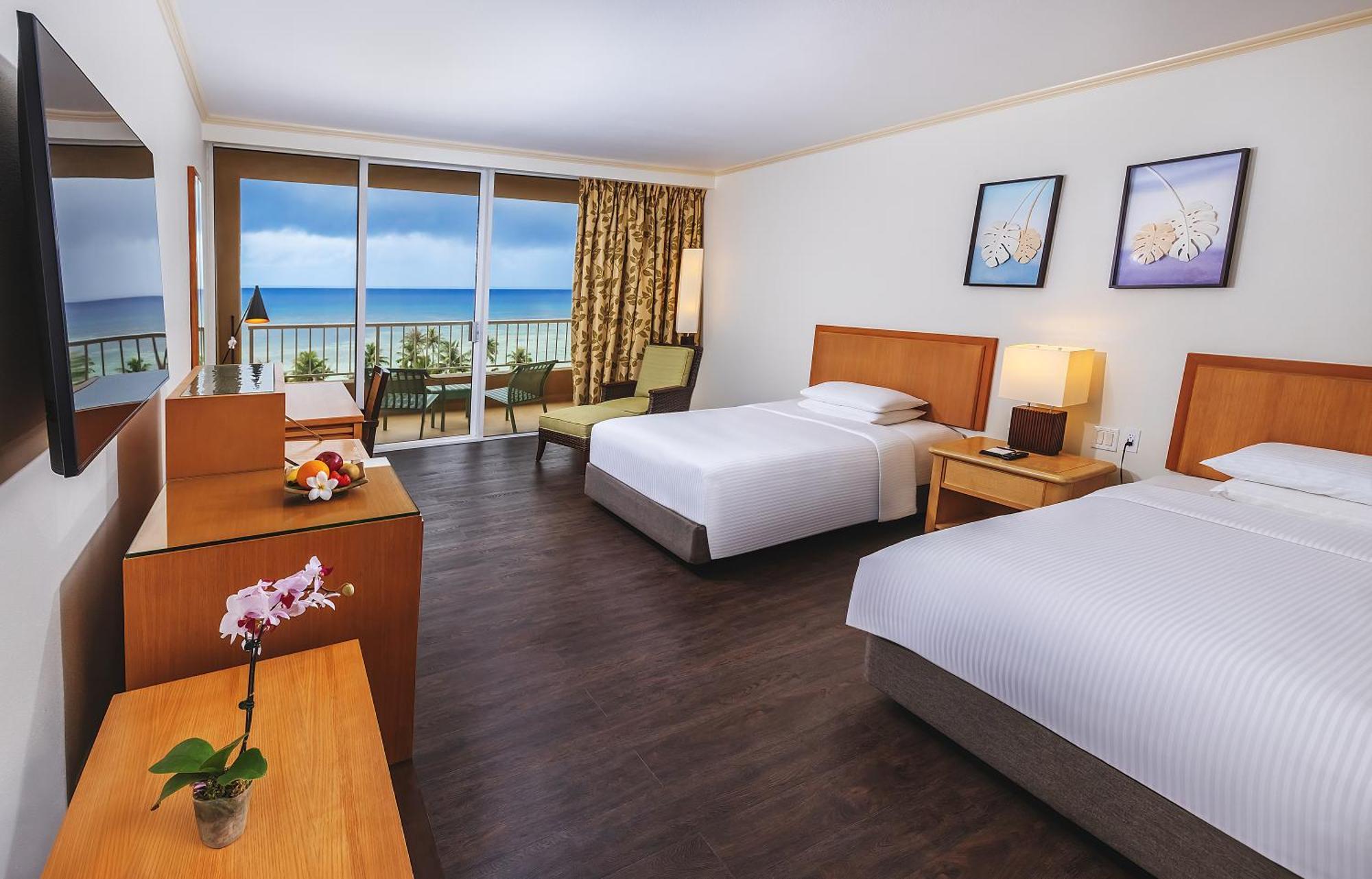 Hyatt Regency Guam Hotel Tumon Exterior photo