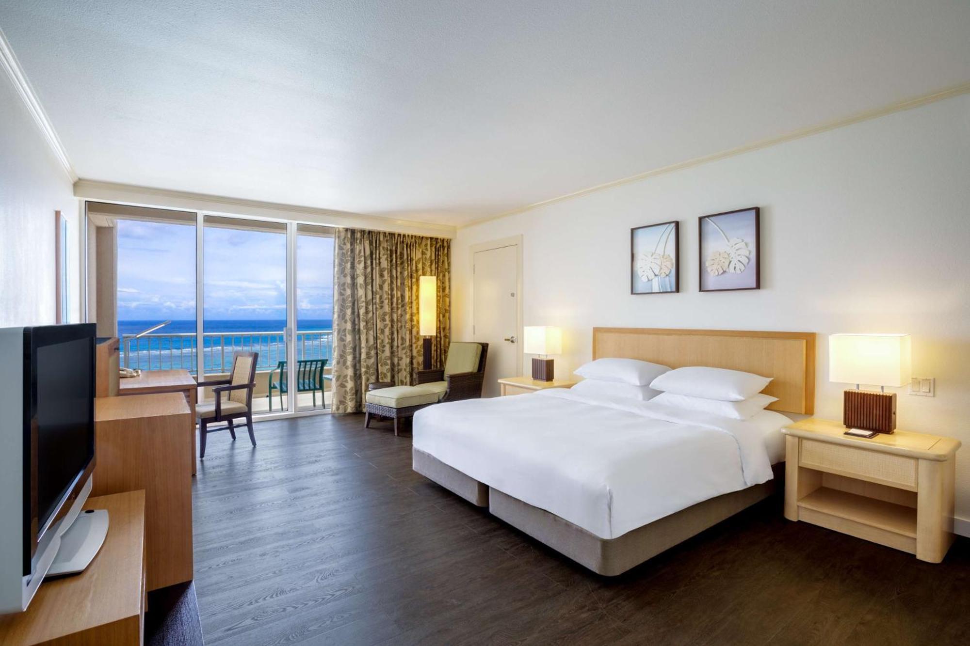 Hyatt Regency Guam Hotel Tumon Exterior photo