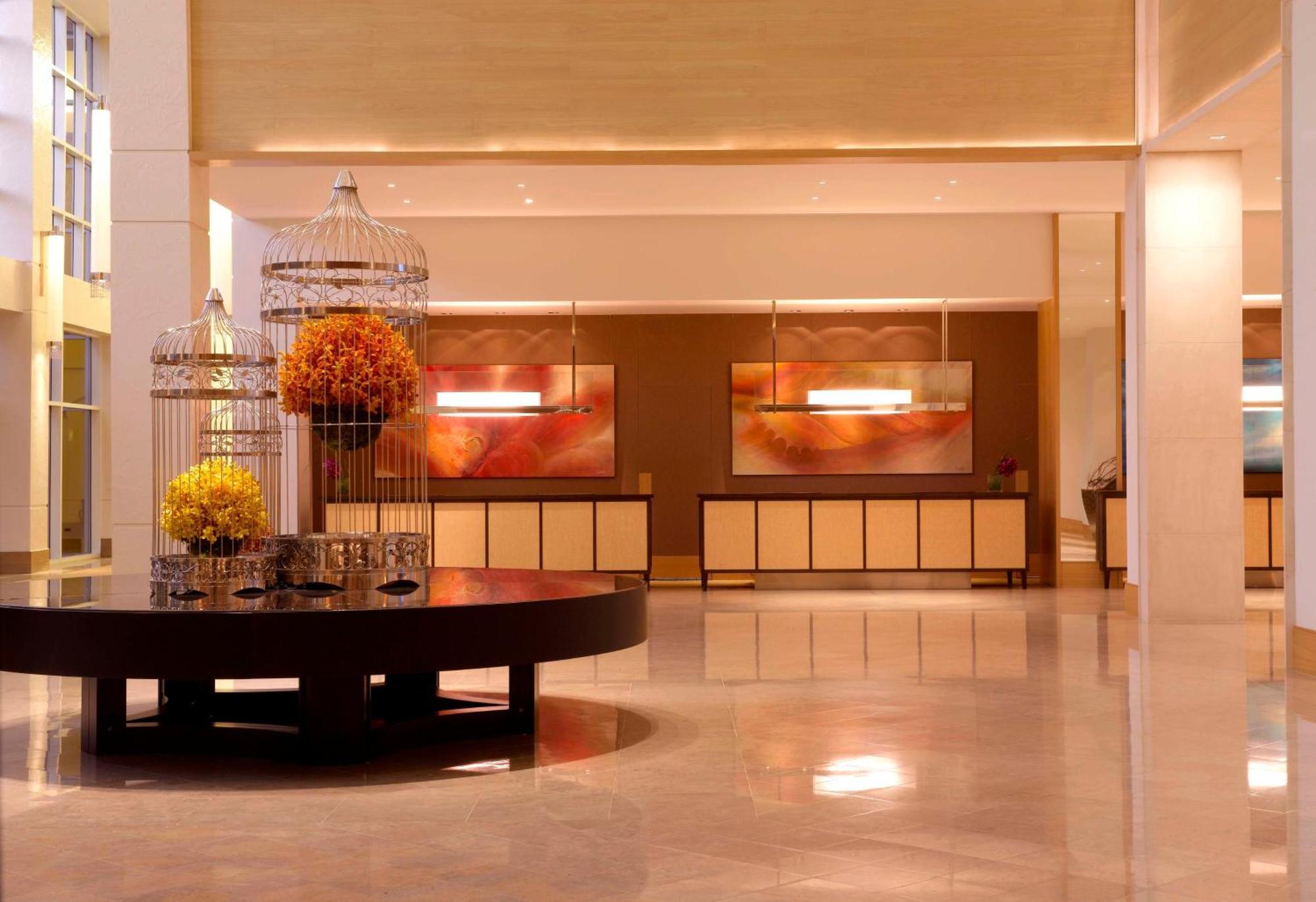 Hyatt Regency Guam Hotel Tumon Exterior photo