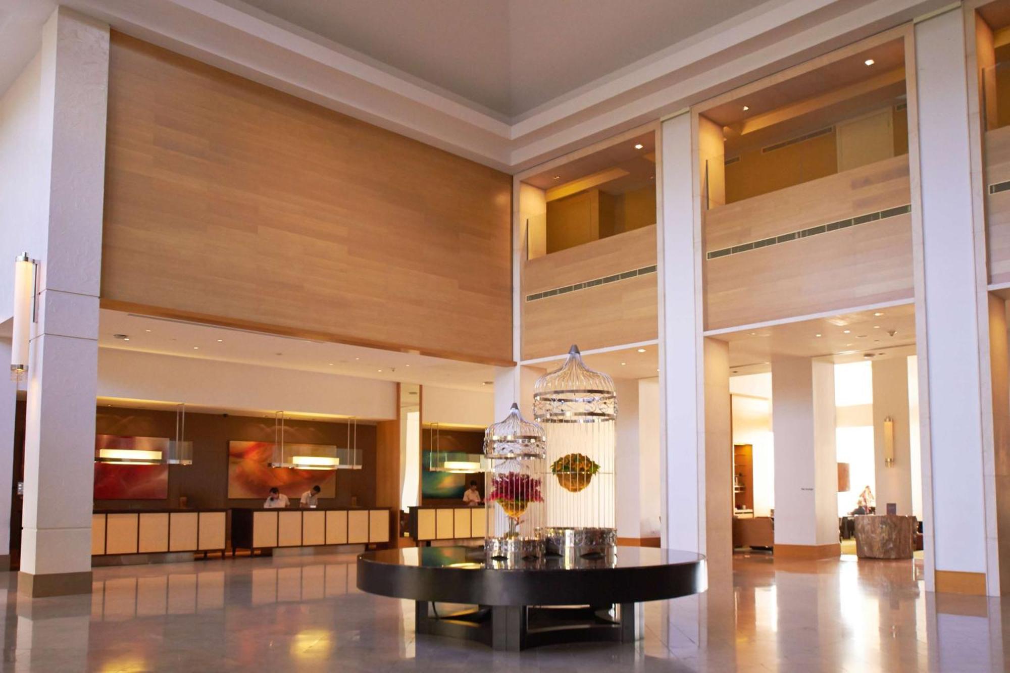 Hyatt Regency Guam Hotel Tumon Exterior photo