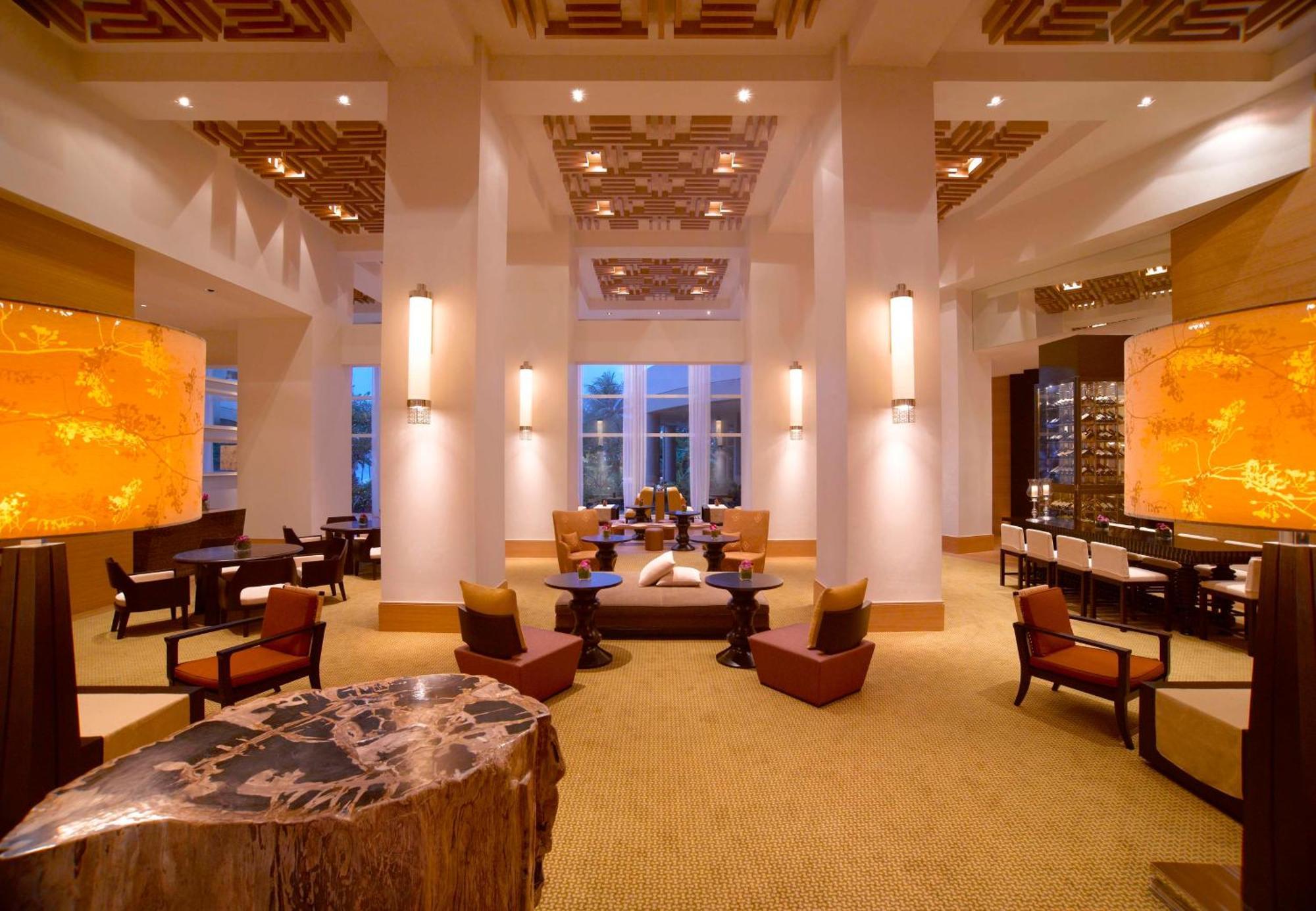 Hyatt Regency Guam Hotel Tumon Exterior photo