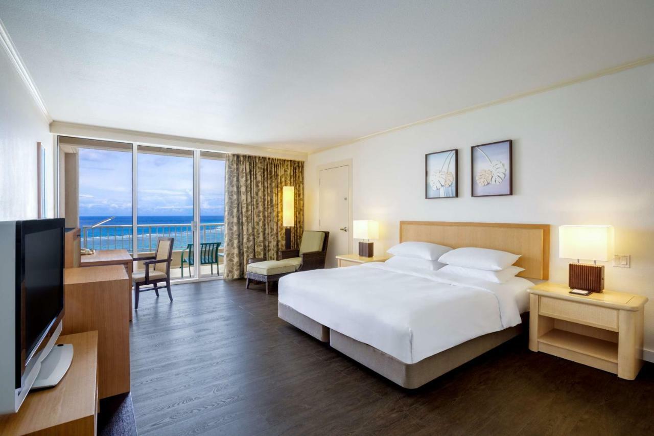 Hyatt Regency Guam Hotel Tumon Exterior photo